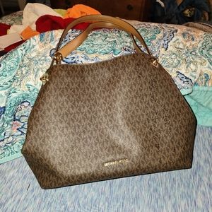 Michael kors Raven